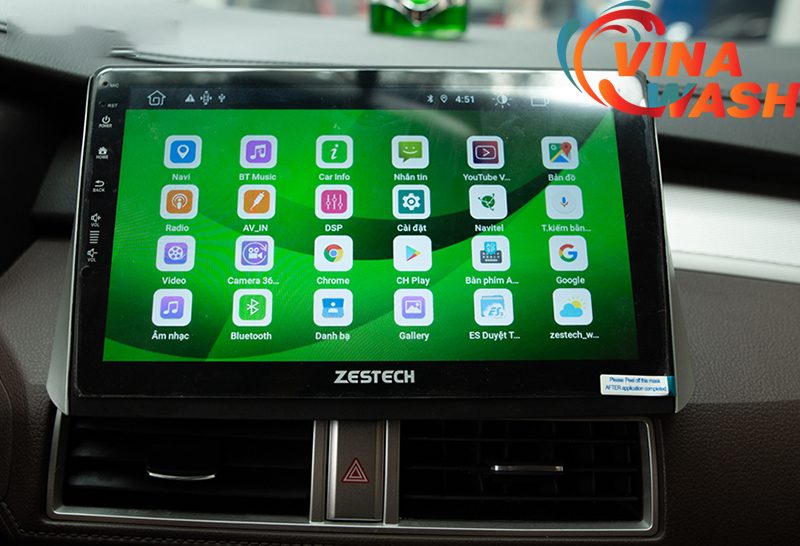 Lựa chọn màn hình ô tô có nhiều tính năng hiện đại