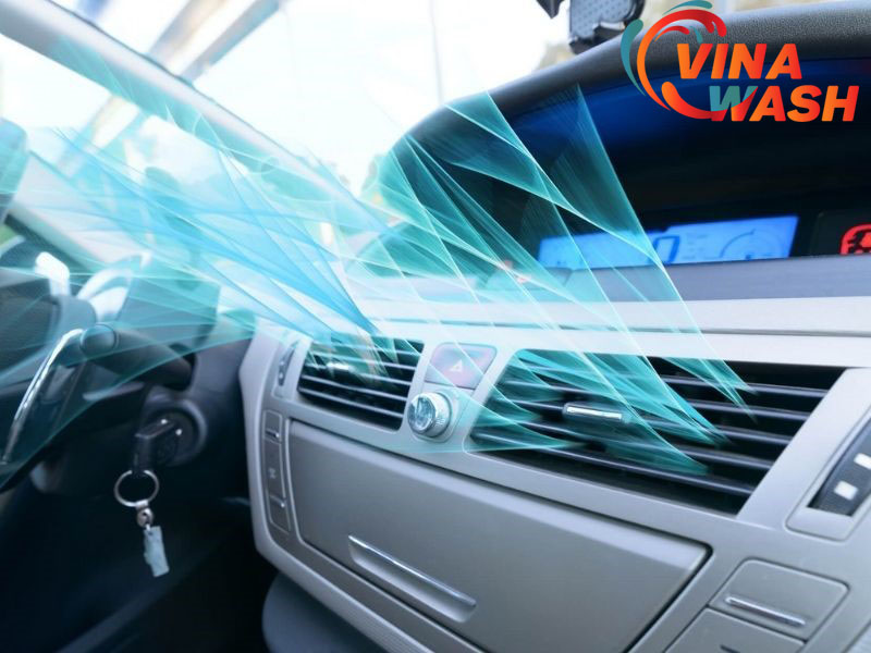 Vệ sinh dàn lạnh cho xe hơi giúp không khí trong xe luôn trong lành