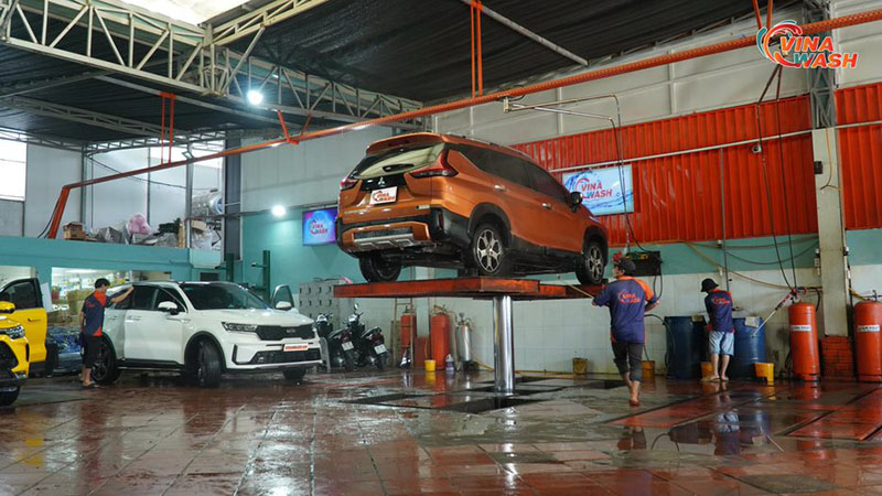 VinaWash là đơn vị rửa xe ô tô Tân Phú uy tín