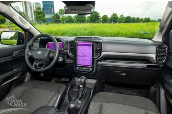 Dán PPF nội thất xe Ford Ranger
