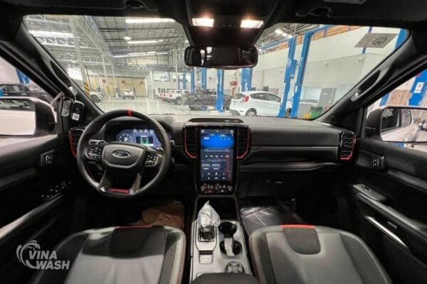 Dán PPF nội thất xe Ford Raptor