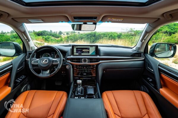 Dán PPF nội thất xe Lexus LX