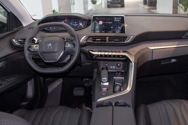 Dán PPF nội thất xe Peugeot 5008