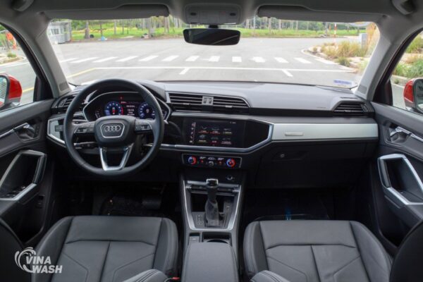 Dán PPF nội thất xe Audi Q3