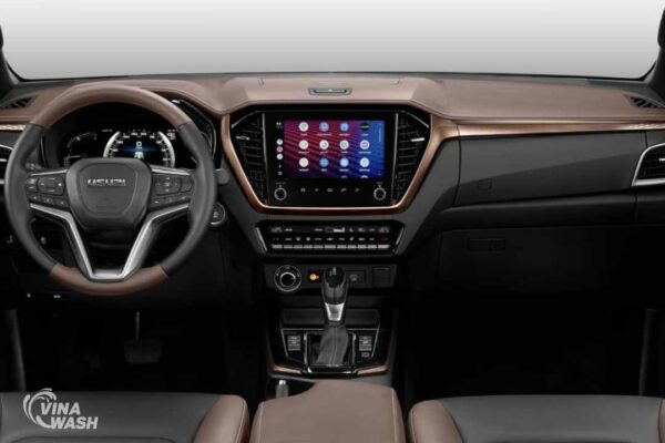 Dán PPF nội thất xe Isuzu Dmax
