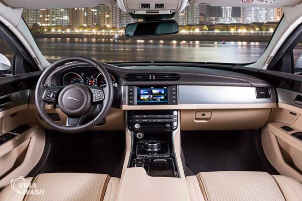 Dán PPF nội thất xe Jaguar XF