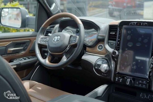 Dán PPF nội thất xe Ram 1500 2022 Laramie