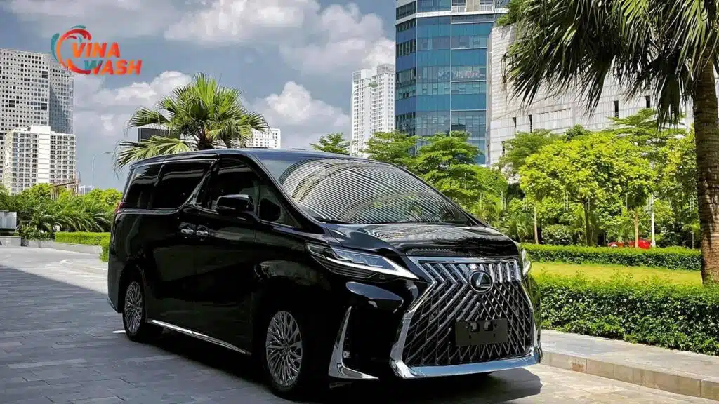 Xe Lexus sang trọng, thiết kế tinh tế, vận hành mượt mà và bền bỉ, mang lại giá trị thanh khoản cao, phù hợp với khách hàng yêu thích sự ổn định và đẳng cấp Nhật Bản