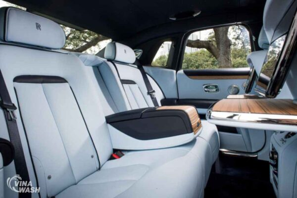 Vị trí Dán PPF nội thất xe Rolls-Royce Ghost