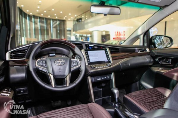 Vị trí Dán PPF nội thất xe Toyota Innova