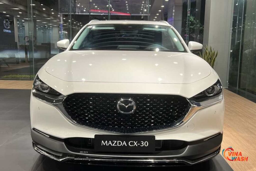 Đầu xe Mazda CX30