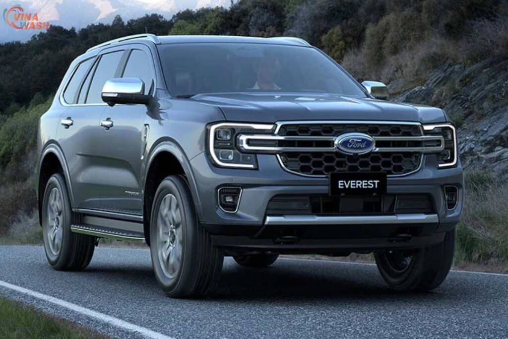 Giá xe Ford Everest