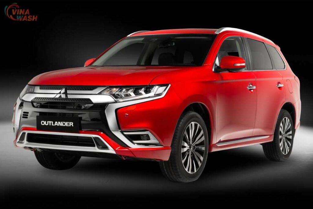 Giá xe Mitsubishi Outlander 2024