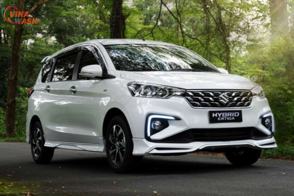 Giá xe Suzuki Hybrid Ertiga cập nhật mới nhất