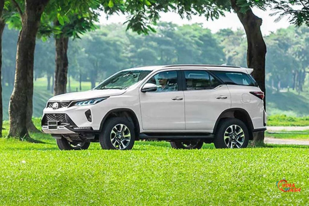 Thân xe Toyota Fortuner