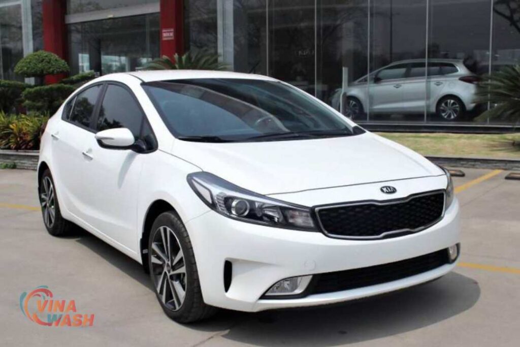 xe KIA Cerato