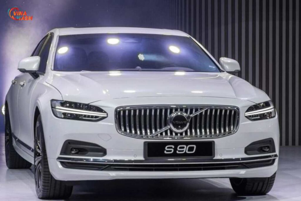 Thiết kế đầu xe Volvo S90