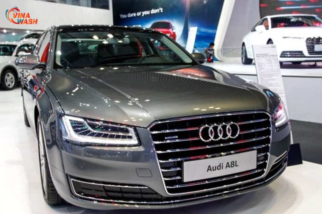 Giá Audi A8L