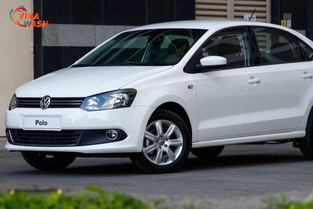 Giá xe Volkswagen Polo chi tiết
