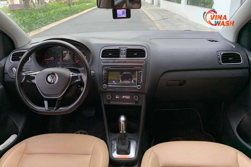 Thiết kế nội thất xe Volkswagen Polo