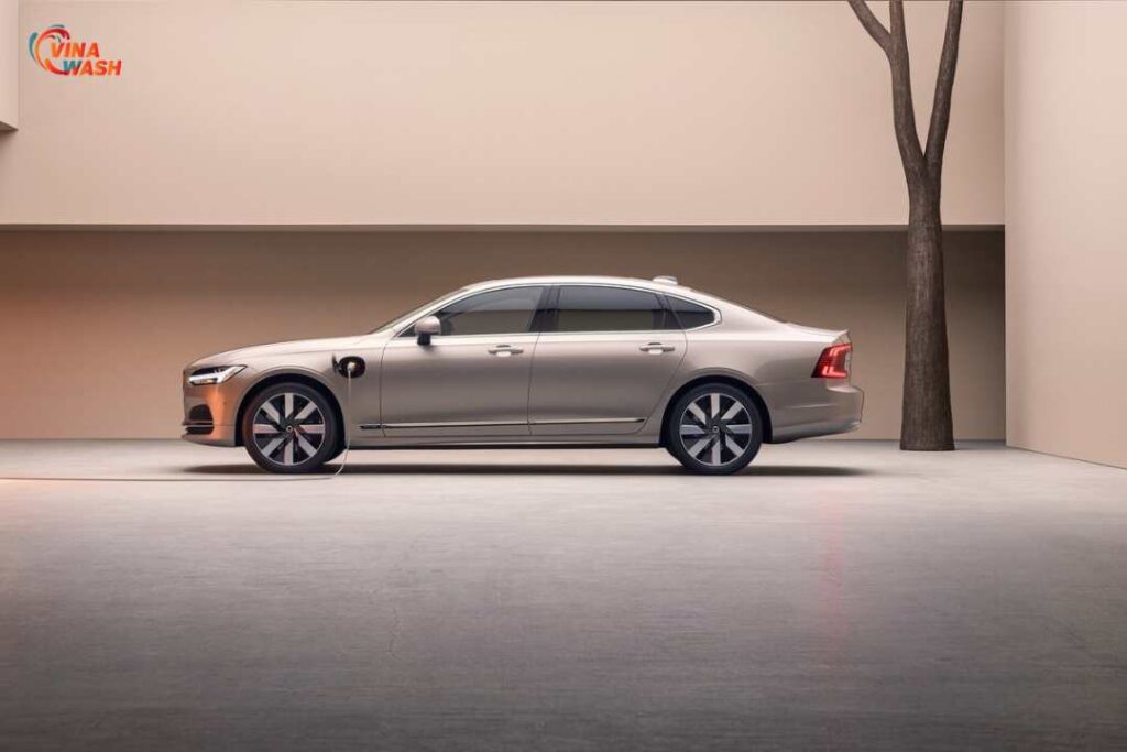 Thiết kế thân xe Volvo S90