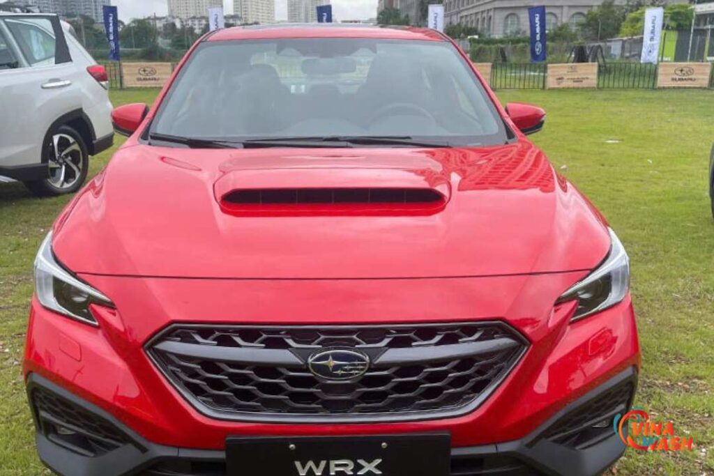 Đầu xe Subaru WRX