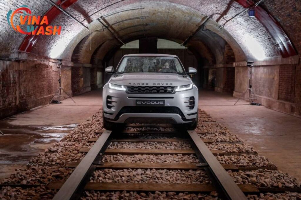 Chi phí vận hành Range Rover Evoque hằng năm