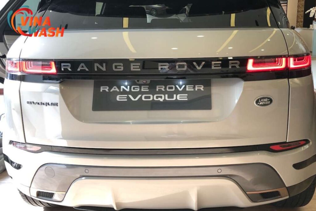 Thiết kế đuôi xe Range Rover Evoque