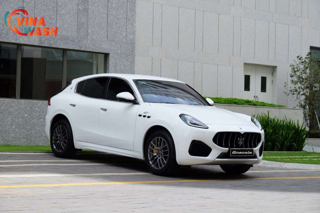 Giá xe Maserati Grecale tại Việt Nam