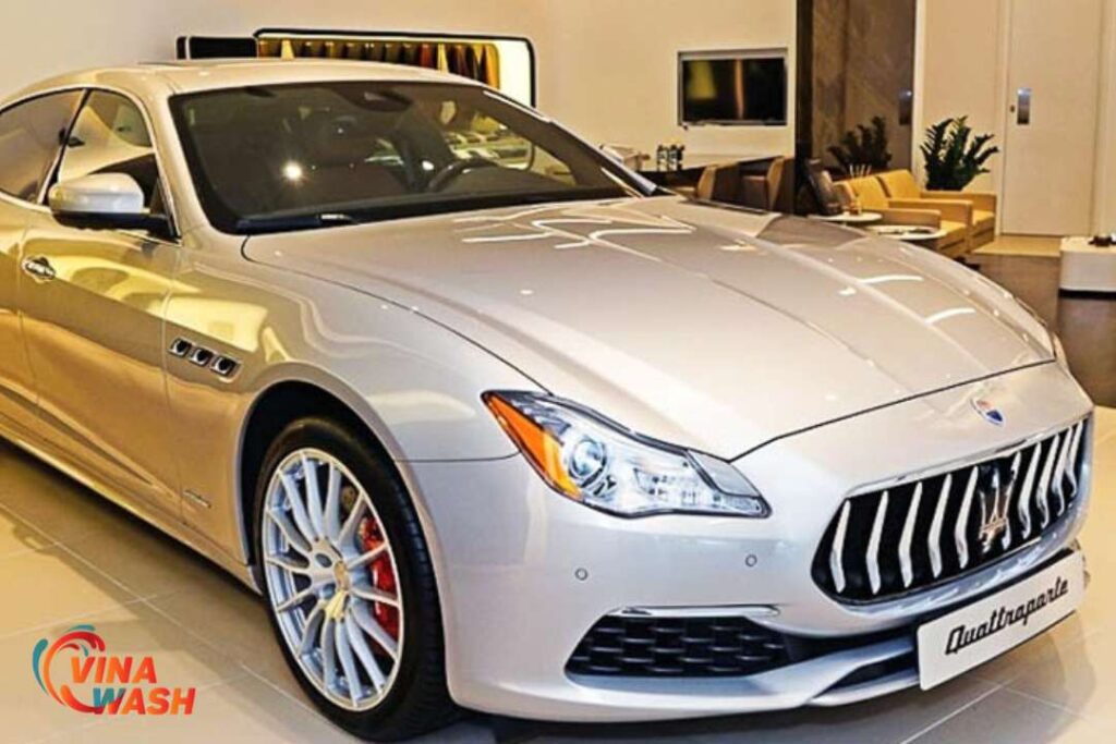 Ngoại thất Maserati Quattroporte 2025: Sang trọng và đậm chất thể thao