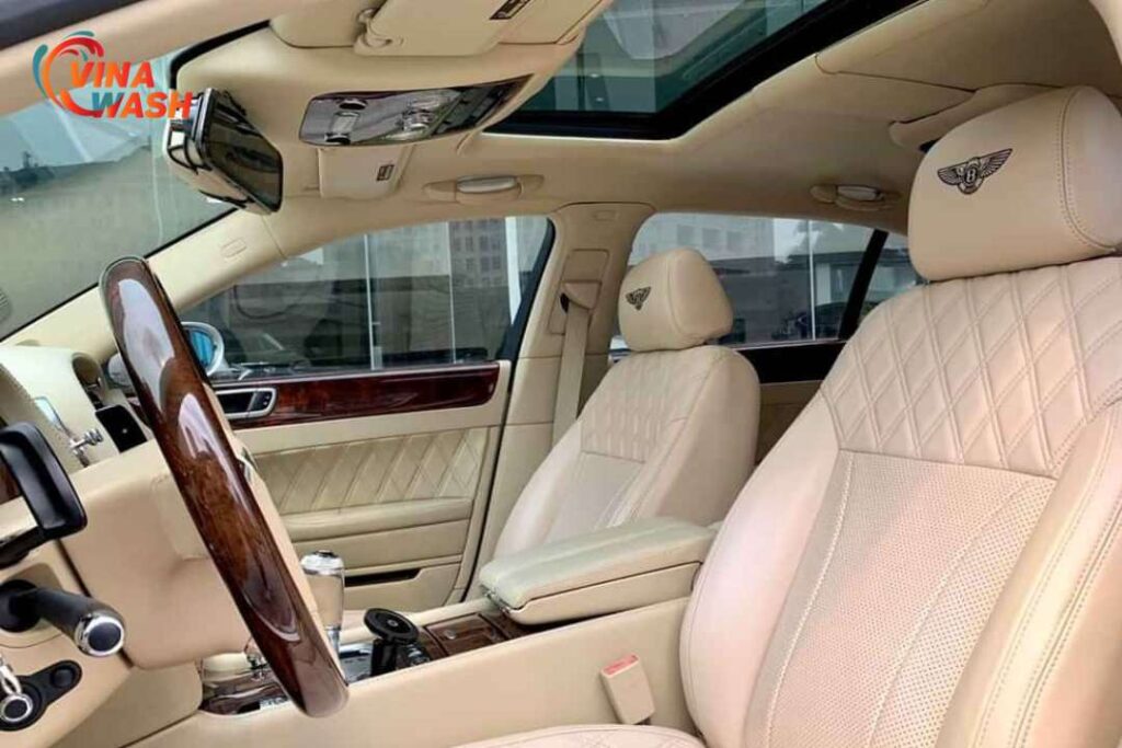 Nội thất Bentley Flying Spur – Sang trọng, công nghệ hiện đại