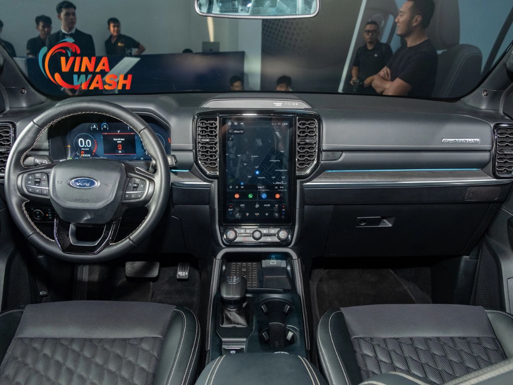 Đỉnh cao công nghệ Mỹ của Ford Everest 2025