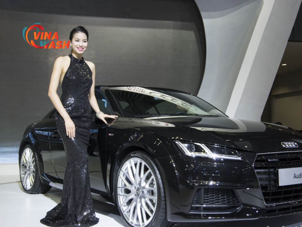 Xe thể thao nhỏ gọn sang trọng dành cho phụ nữ yêu phong cách châu Âu