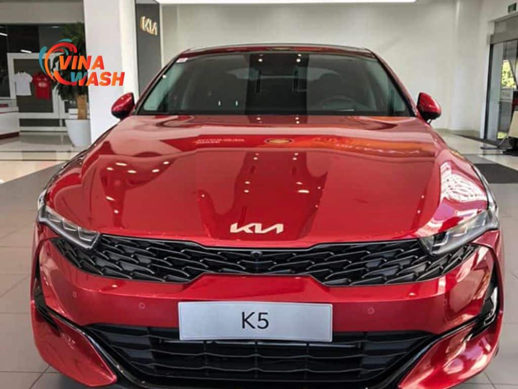 Kiểm tra kỹ ngoại thất ô tô trước khi mất tiền oan