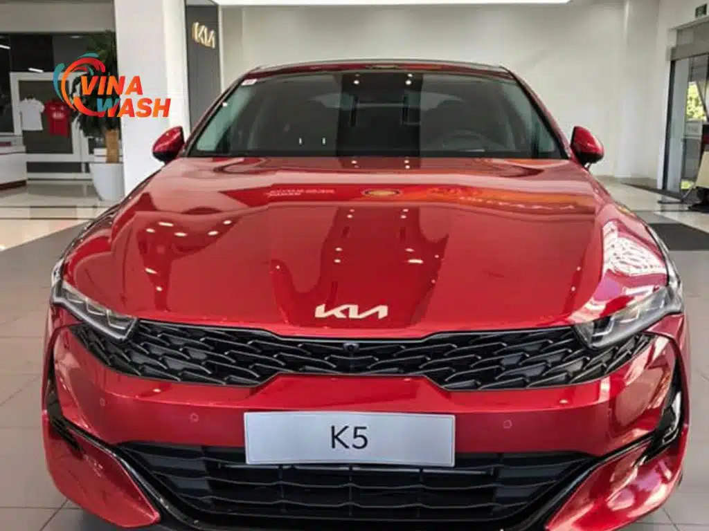 Kiểm tra kỹ ngoại thất ô tô trước khi mất tiền oan