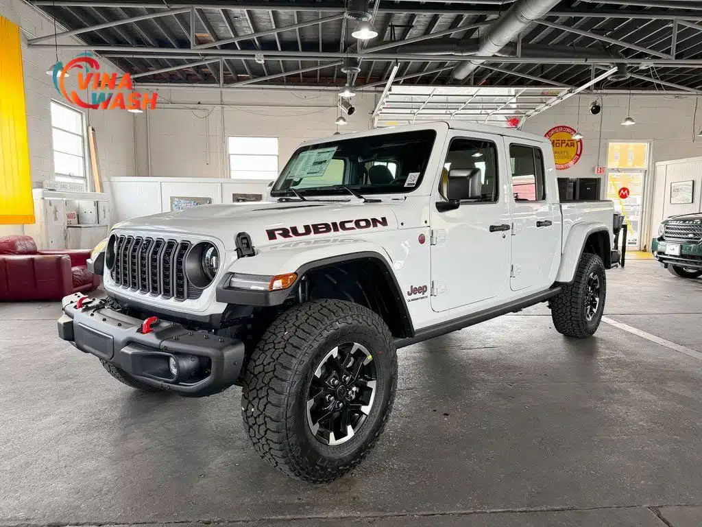 Jeep Gladiator 2025: Bán tải địa hình độc nhất dành cho dân chơi thứ thiệt