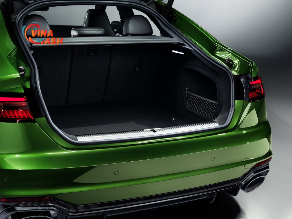 Khoang hành lý của Audi RS5