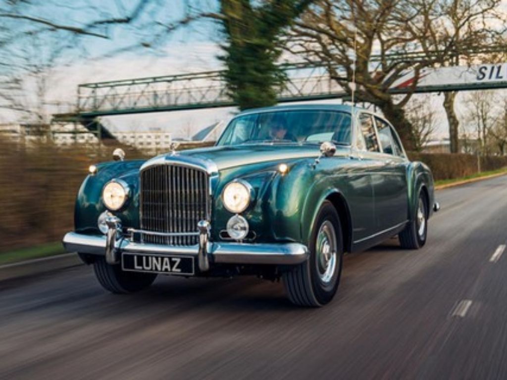  Bài viết sau đây sẽ đưa bạn khám phá 10 sự thật về Bentley mà ngay cả những tín đồ siêu xe cũng chưa chắc đã biết.