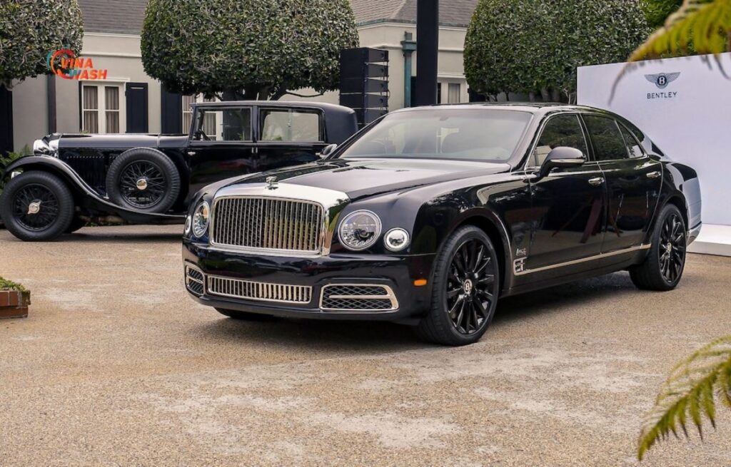 Nhưng Bentley vẫn là biểu tượng của sự giàu có và thời thượng  trong tâm trí người Việt Nam từ năm 2000 