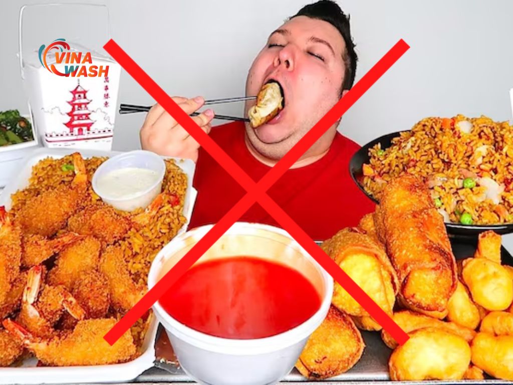 Ăn đủ chất, vừa đủ bụng, không quá no. No quá sẽ khiến bạn mệt mỏi, giảm khả năng tập trung