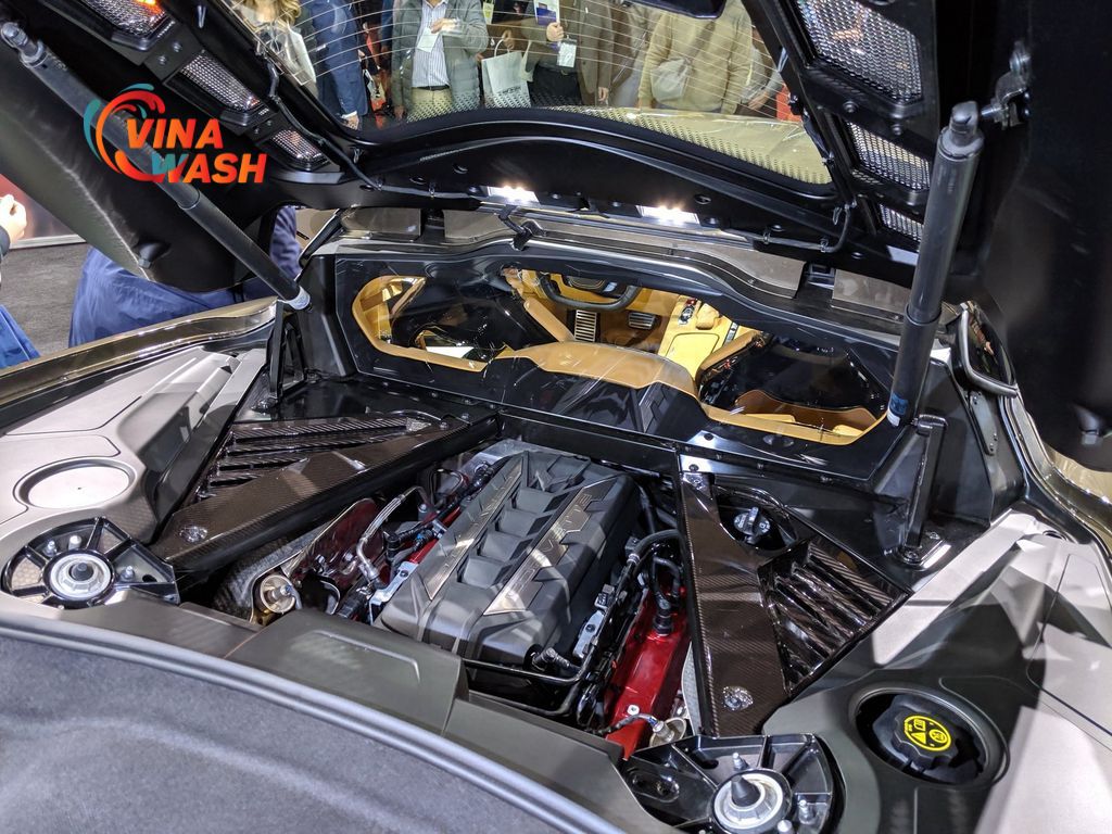 Chevrolet Corvette có khả năng tăng tốc từ 0–100 km/h chỉ trong 2.9 giây - con số khiến nhiều siêu xe Ý phải dè chừng