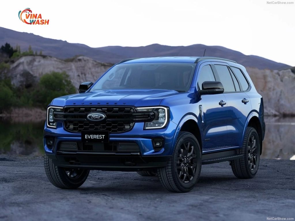 ẫu xe này nổi tiếng với sự kết hợp giữa khả năng vận hành mạnh mẽ, thiết kế hiện đại, tiện nghi và công nghệ an toàn tiên tiến, đáp ứng tốt nhu cầu sử dụng của nhiều gia đình Việt