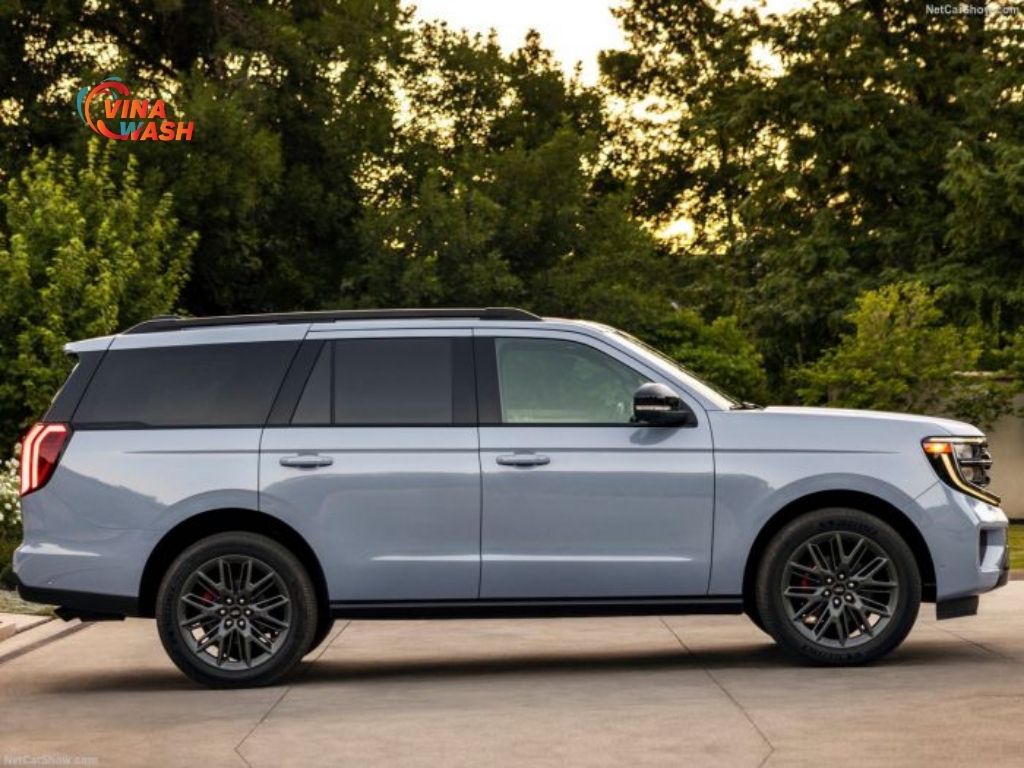 Phần thân của Ford Expedition