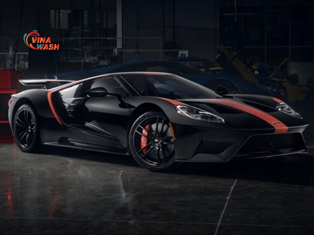 Ford GT không bán đại trà, mà chỉ dành riêng cho những khách hàng được Ford lựa chọn