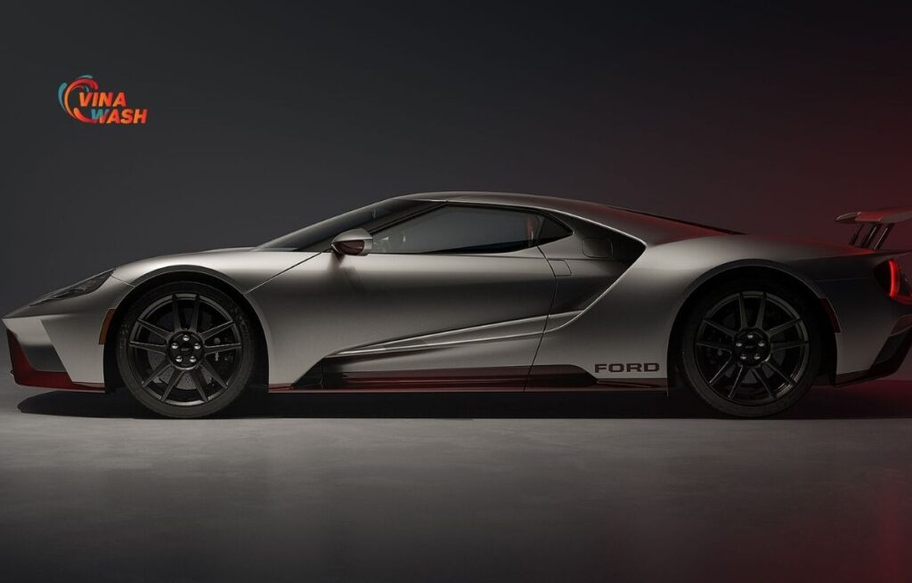Ford GT không bán đại trà, mà chỉ dành riêng cho những khách hàng được Ford lựa chọn