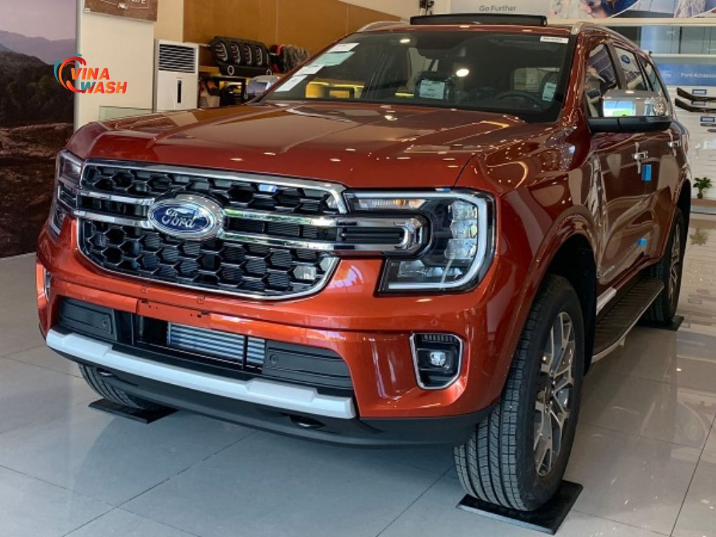 Ford Everest - chiếc xe mơ ước của phái mạnh