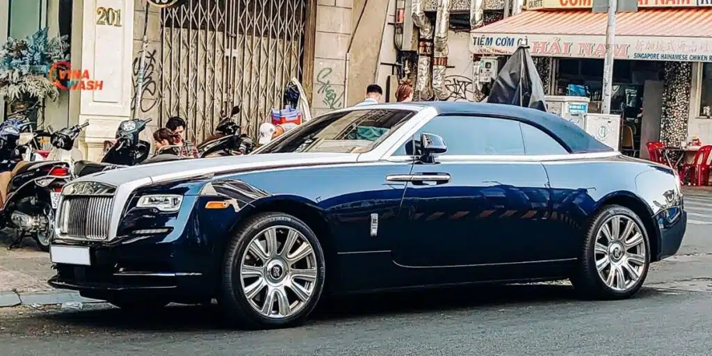 Rolls-Royce Dawn đang được rao bán giá 13 tỷ tại Việt nam