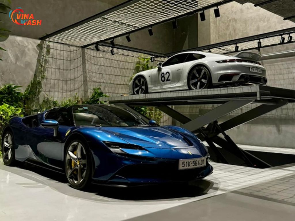 Chiếc siêu xe cùng anh tham gia hành trình Gumball 3000 năm 2024