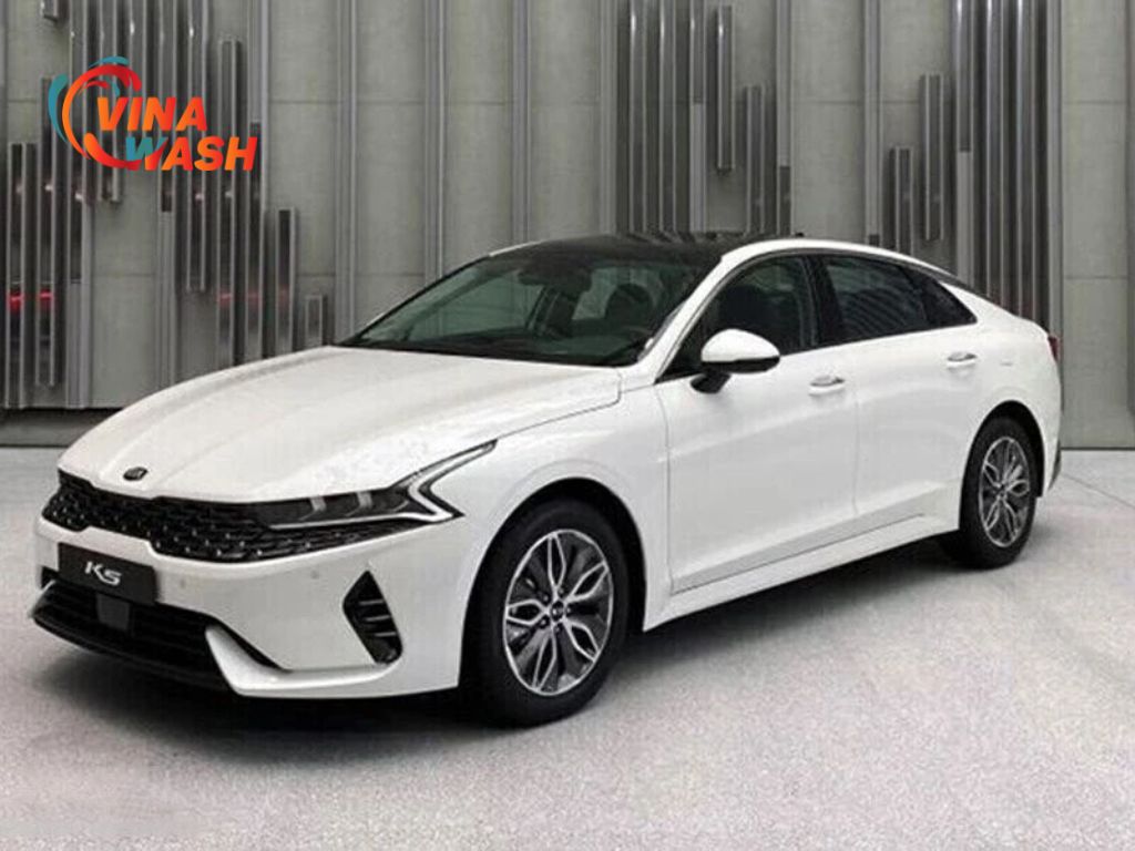 xe màu trắng nếu được chăm sóc kĩ sẽ lâu xuống màu hơn các màu khác 
