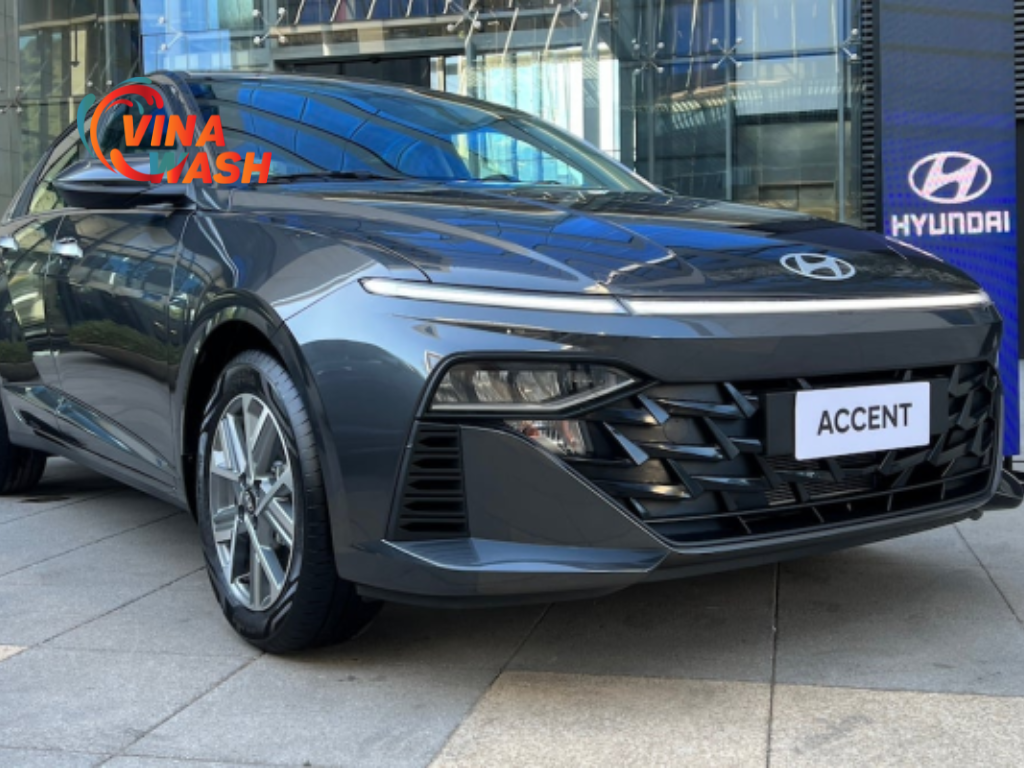 Sedan hạng B nổi bật với thiết kế bắt mắt, tiết kiệm nhiên liệu và chi phí sử dụng thấp.
